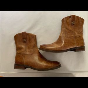 Vince Camuto brown boots